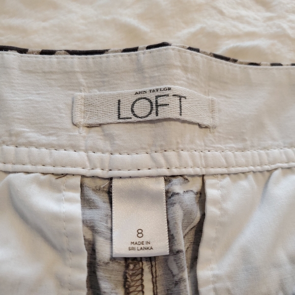 LOFT Leopard Print Shorts, Size 8 - Picture 7 of 8